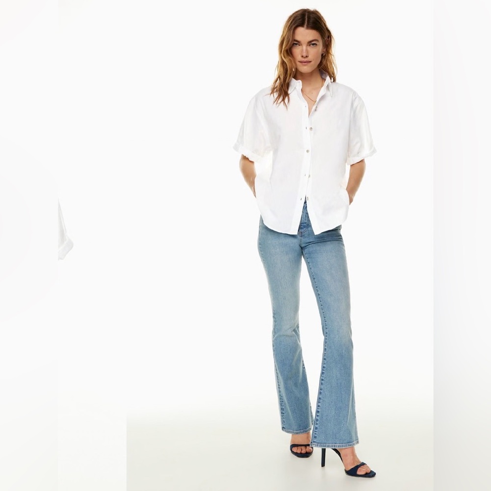 Denim Forum Classic White Button-Up Shirt